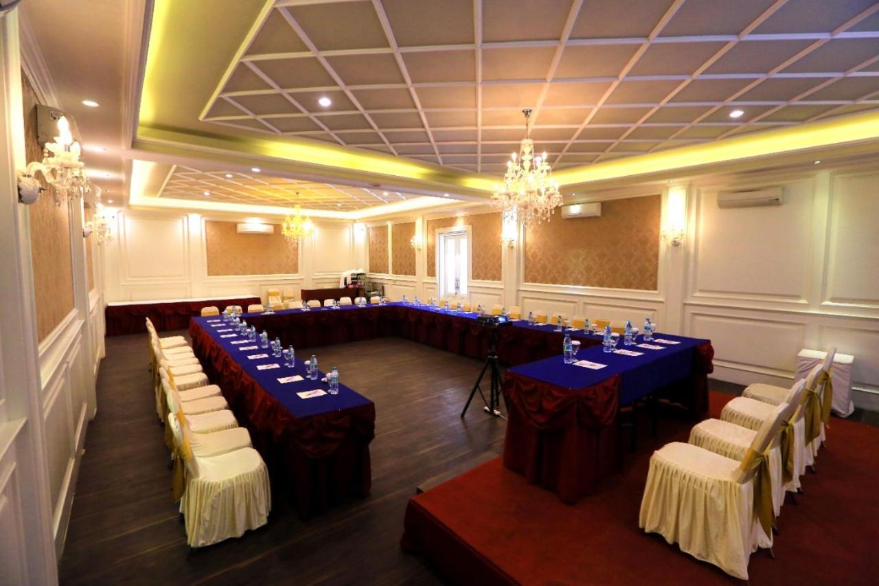 New Surya Hotel Баньюванги Экстерьер фото