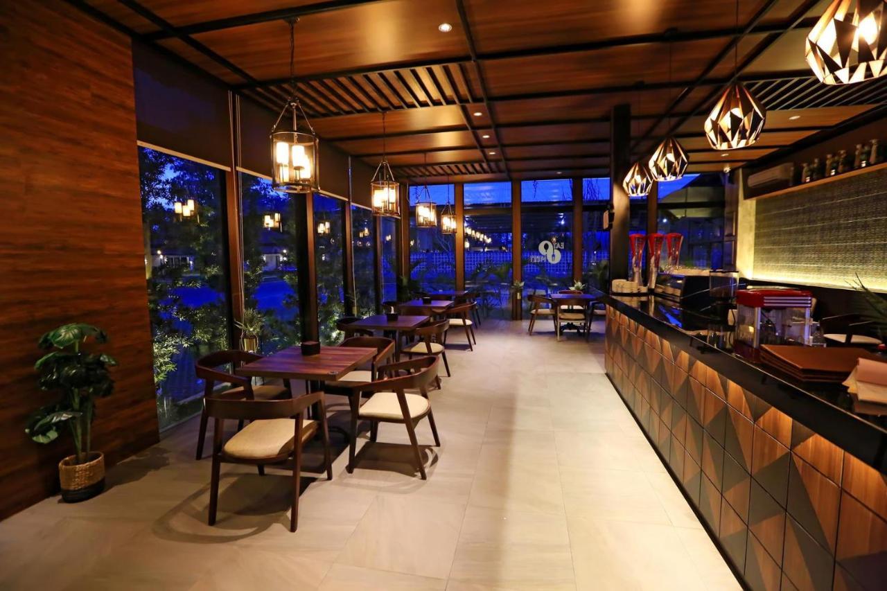 New Surya Hotel Баньюванги Экстерьер фото