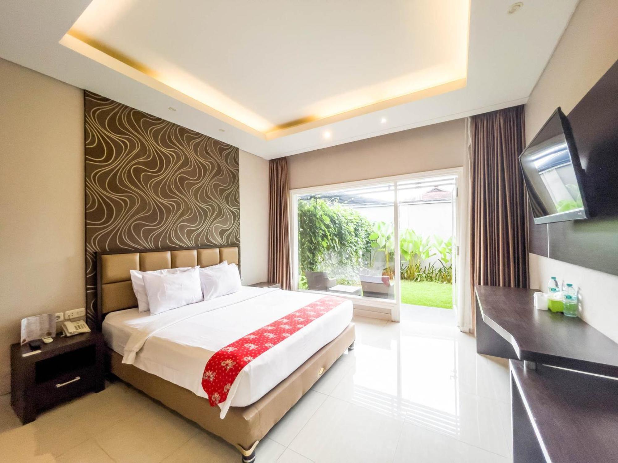 New Surya Hotel Баньюванги Экстерьер фото
