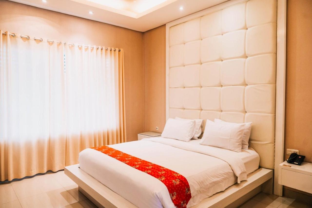 New Surya Hotel Баньюванги Экстерьер фото