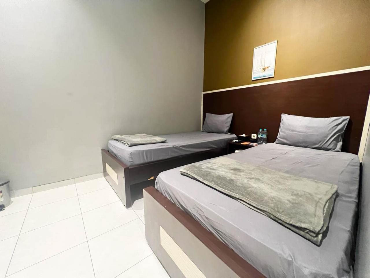 New Surya Hotel Баньюванги Экстерьер фото