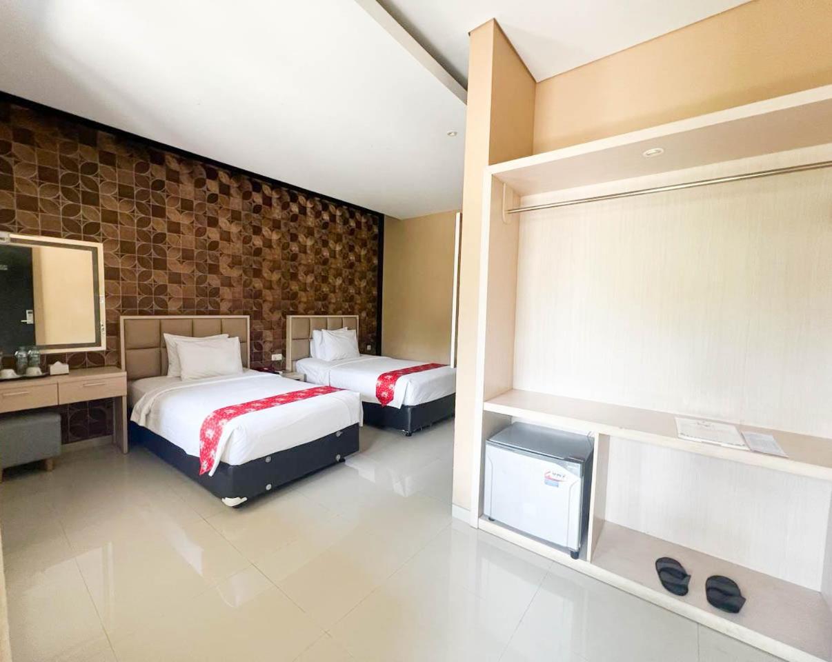 New Surya Hotel Баньюванги Экстерьер фото
